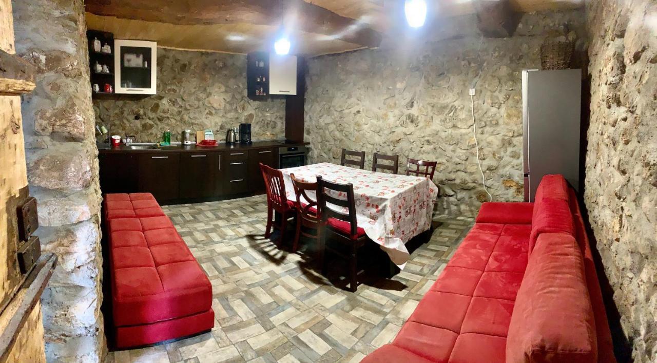 Цяла Ваканционна Къща- Florina Houses Ξενοδοχείο Goranovtsi Εξωτερικό φωτογραφία
